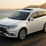 Mitsubishi Outlander PHEV: SUV Hybrid Ramah Lingkungan dengan Teknologi Canggih